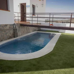  Сasa de vacaciones Residencial Neade Suites España